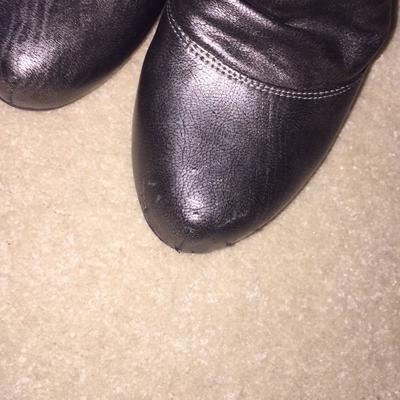 Guess booties with high heels - Picture 3 of 4